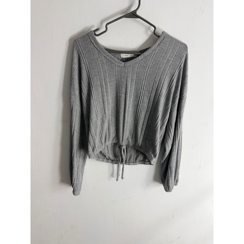 White Willow Gray Ribbed V-Neck Cropped Long Sleeve Top Cinched Hem Size Medium